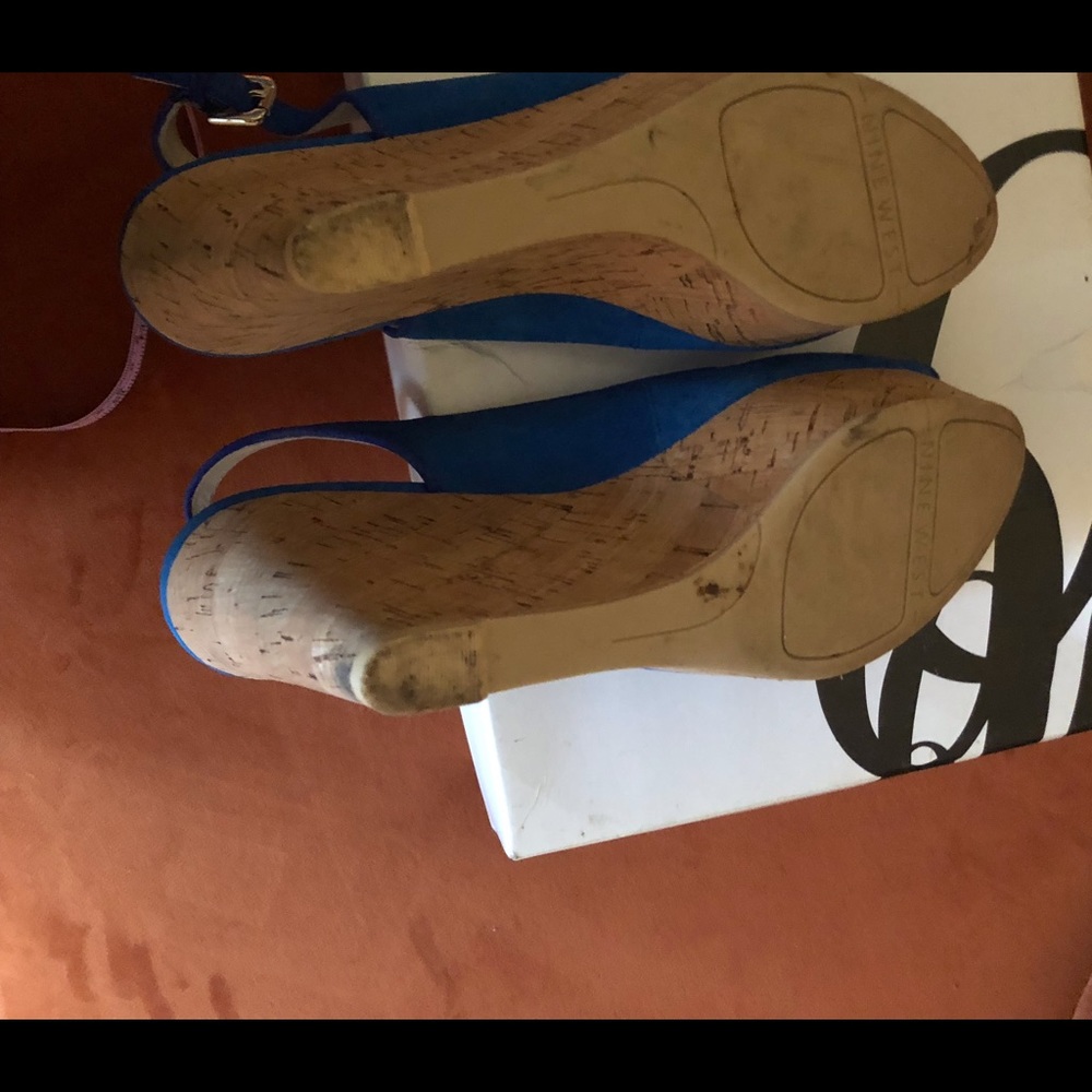 Nine West Blue Wedge Sandal - Picture 4 of 6